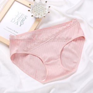 Panty algodón embarazo y post parto textura estriada y borde encaje palo rosa