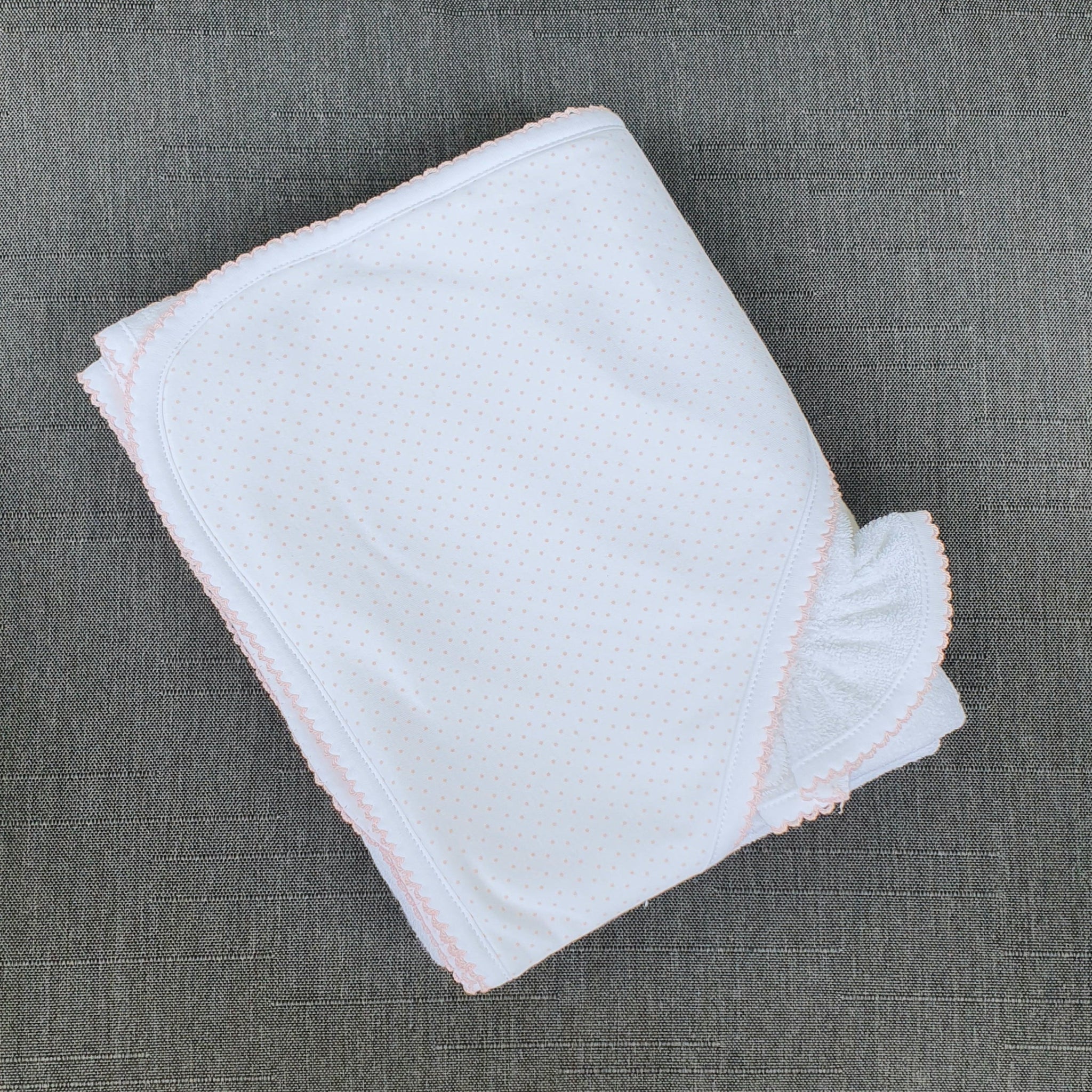 Toalla 100% algodón pima peruano estampado puntitos rosados Toallas - Embarazada - Maternidad - Embarazo - 9lunasshop.com